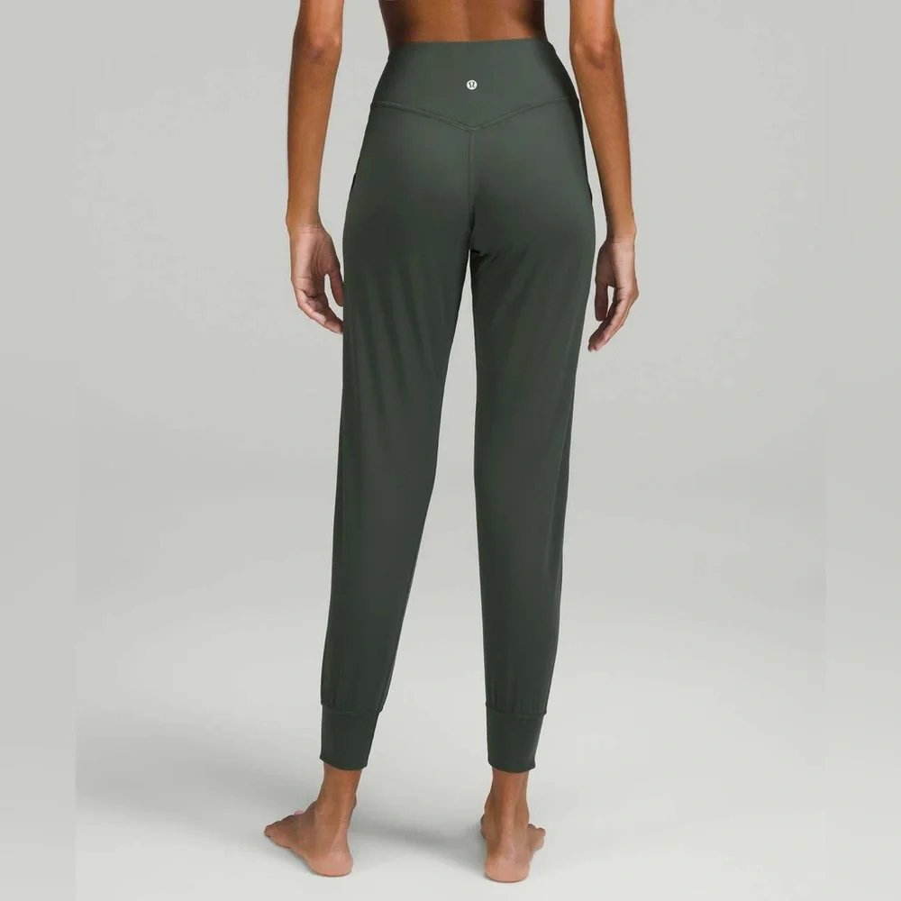 Lululemon Align High-Rise Jogger in Smoked Spruce Size 4 - Picture 3 of 9